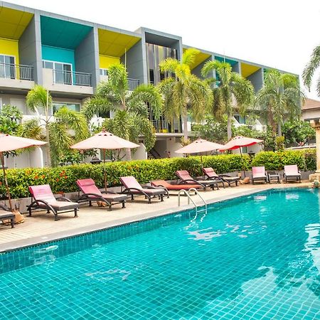 Asleep By Lantana Hostel Pattaya ภายนอก รูปภาพ