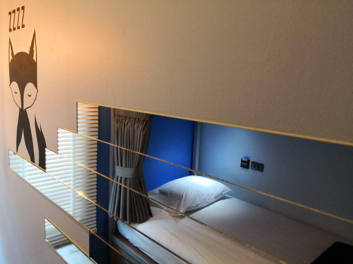 Asleep By Lantana Hostel Pattaya ภายนอก รูปภาพ