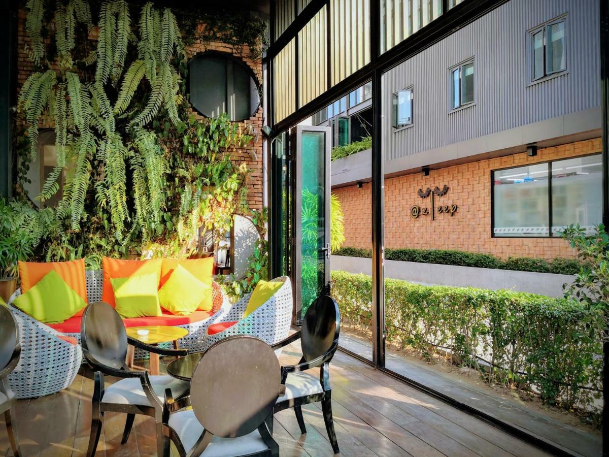 Asleep By Lantana Hostel Pattaya ภายนอก รูปภาพ