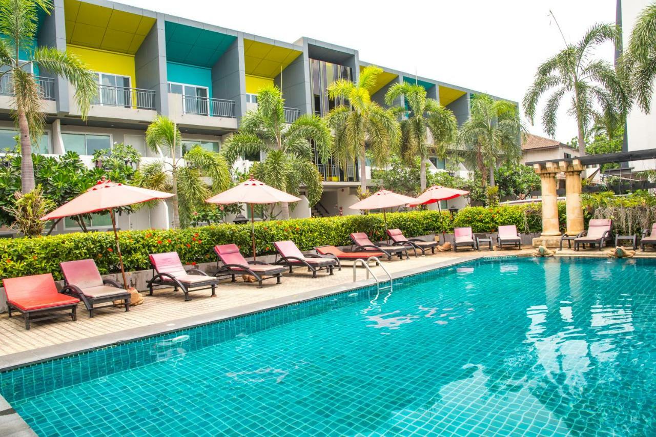Asleep By Lantana Hostel Pattaya ภายนอก รูปภาพ