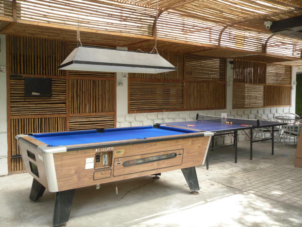 Asleep By Lantana Hostel Pattaya ภายนอก รูปภาพ